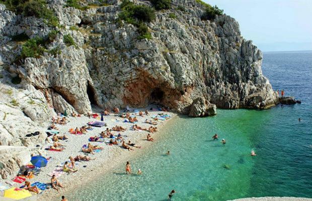 Apartman En Mošćenička Draga Extérieur photo