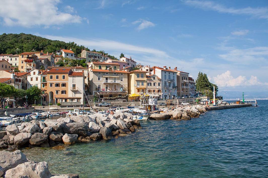 Apartman En Mošćenička Draga Extérieur photo